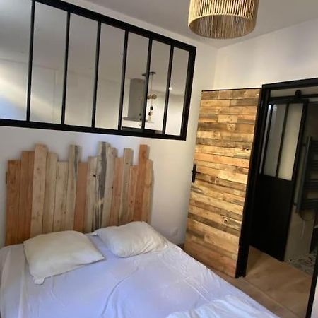 T2 4 Places 4Min A Pied Chateau Pau Exterior foto